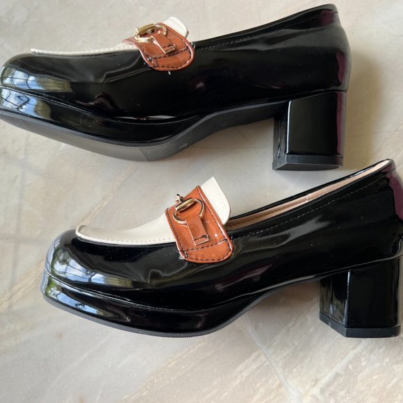 Block platform patent leather heels in black, brown and ivory size 7 gold accent - Picture 4 of 8